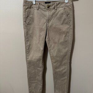 252 — American Eagle Stretch Skinny Chino Pants | Khaki Neutral Basics